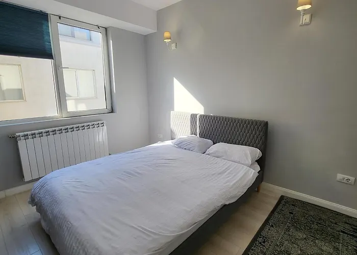 Crystal Apartment
